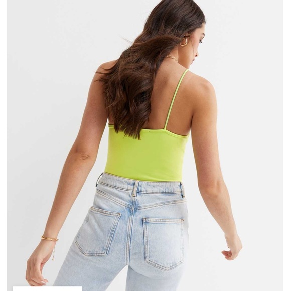 NWT Urban Outfitters Light Green Slinky Knot Bodysuit - small - Picture 4 of 12